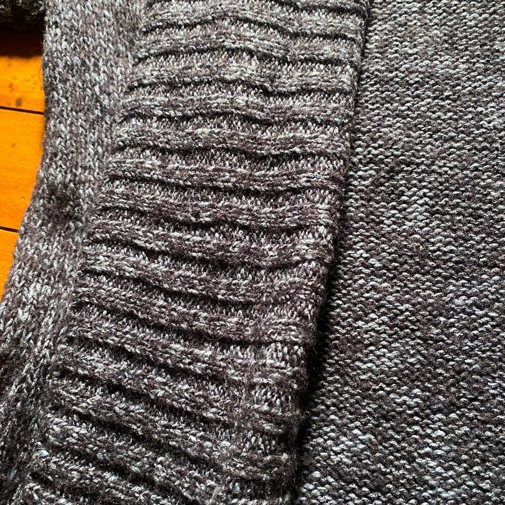 Women's Croft & Barrow Waterfall Cozy Sweater Size Large - Picture 9 of 11